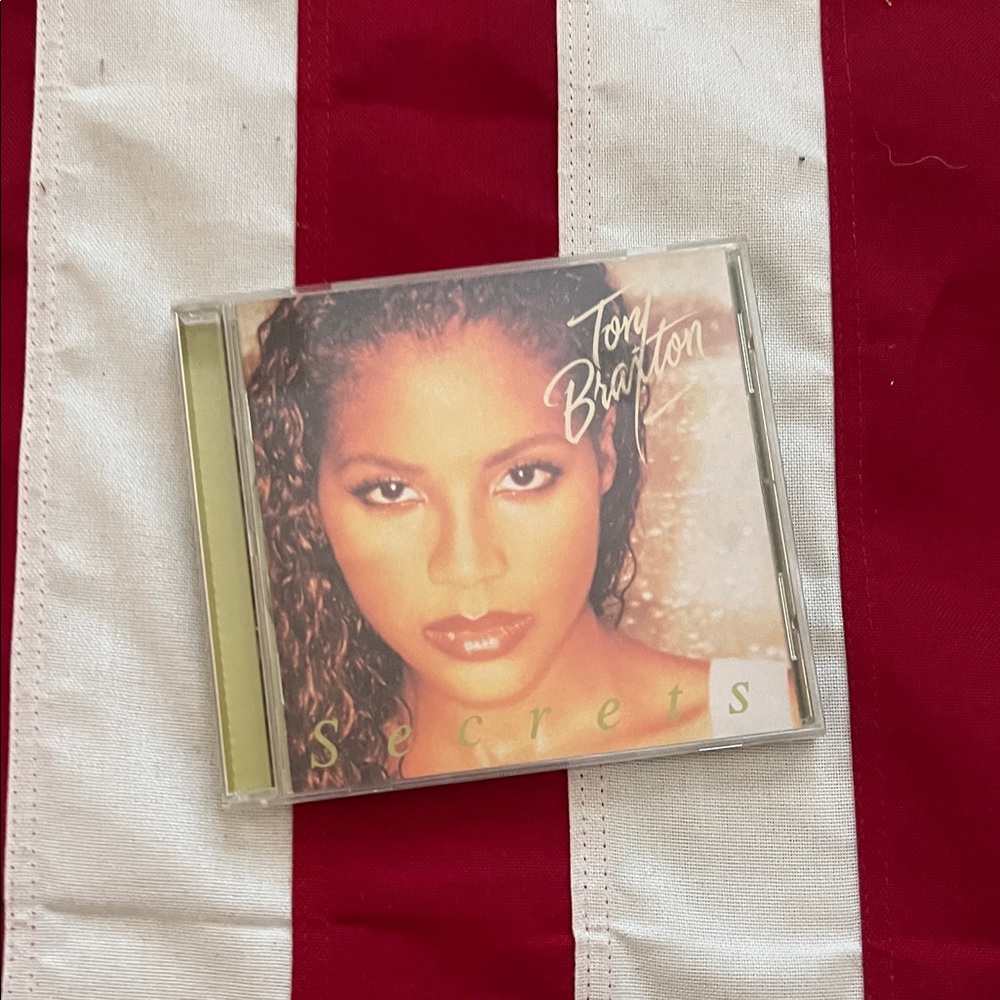 Toni Braxton 'Secrets' CD